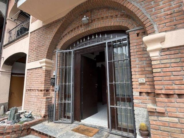Villa Indipendente in vendita a Montesordo, Cermenate