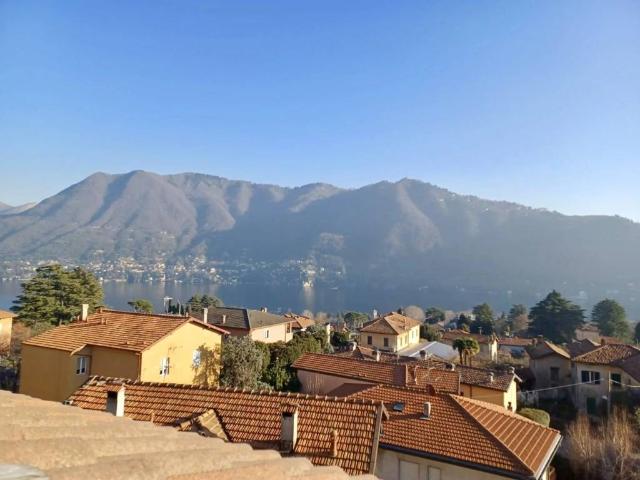 Villa Indipendente in vendita a Olzino, Cernobbio