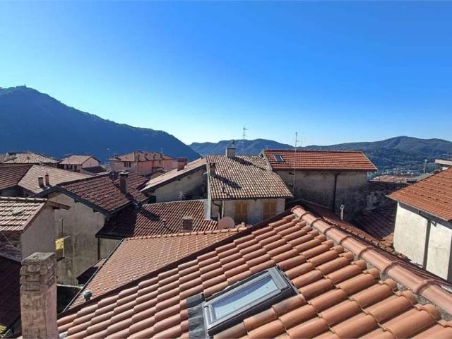 Villa Indipendente in vendita a Rovenna, Cernobbio