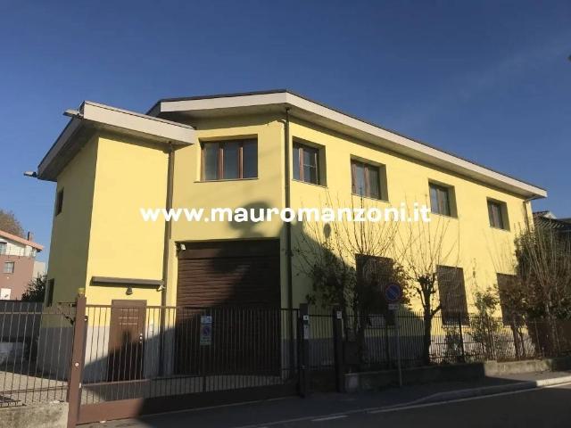 Villa Indipendente in vendita a Cernusco Sul Naviglio