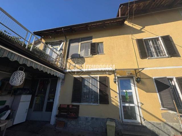 Villa Indipendente in vendita a Piemonte, Asti