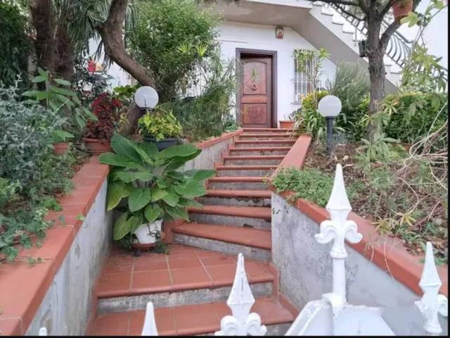 Villa Indipendente in vendita a Unione dei Comuni Circondario dell'Empolese Valdelsa, Cerreto Guidi