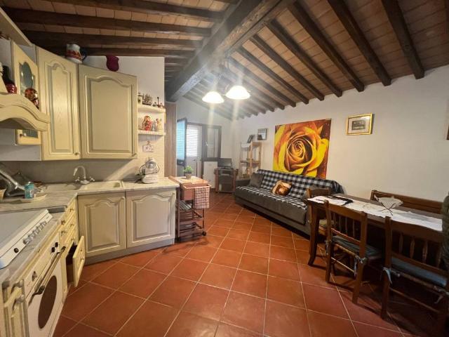 Villa Indipendente in vendita a Cerreto Guidi, Firenze