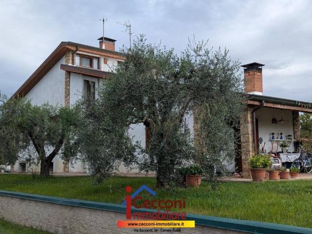 Villa Indipendente in vendita a Stabbia, Cerreto Guidi