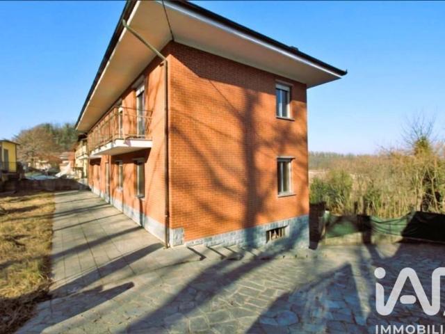 Villa Indipendente in vendita a Piemonte, Alessandria