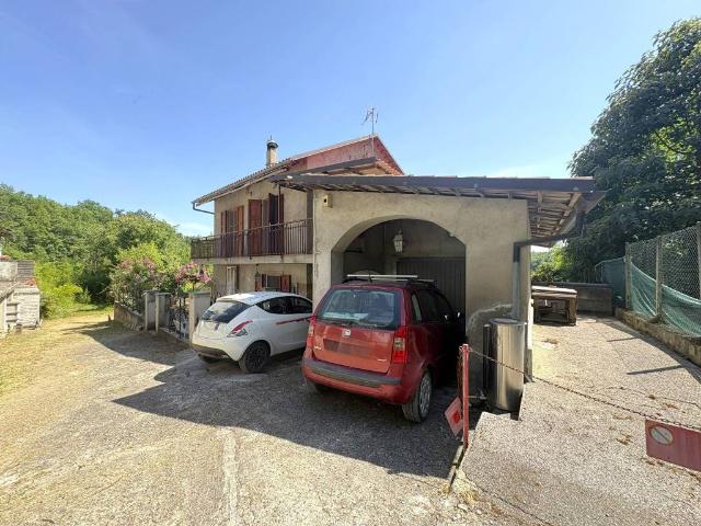 Villa Indipendente in vendita a Piemonte, Alessandria