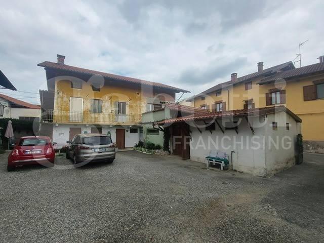 Villa Indipendente in vendita a Magnonevolo, Cerrione
