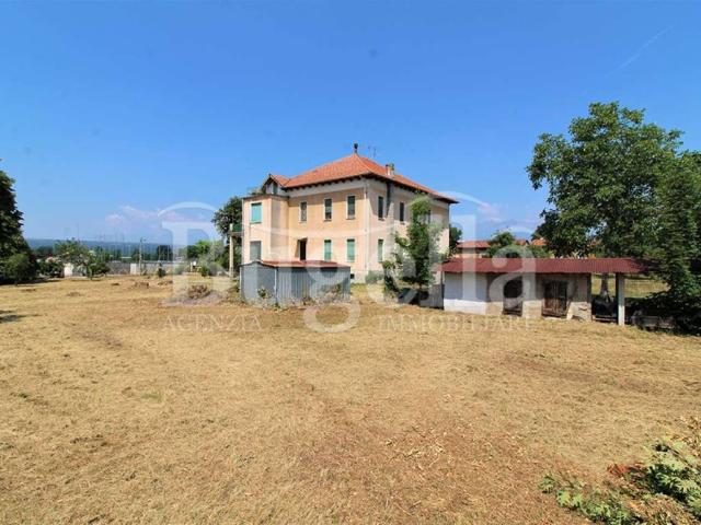Villa Indipendente in vendita a Piemonte, Biella