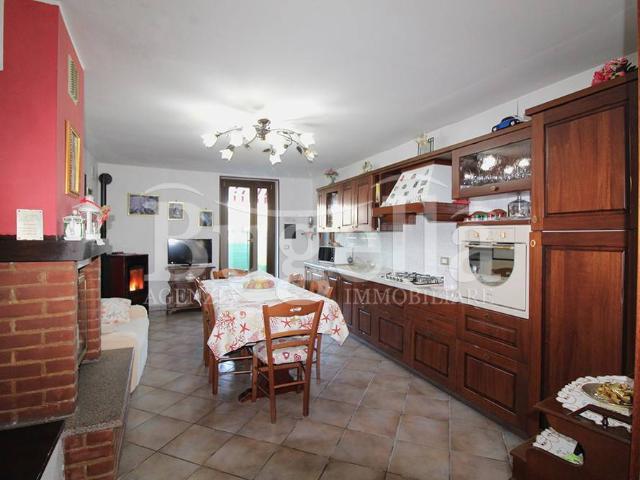 Villa Indipendente in vendita a Piemonte, Biella