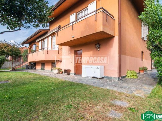 Villa Indipendente in vendita a Cantalupo, Cerro Maggiore