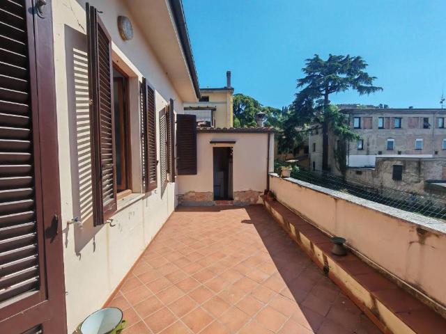 Villa Indipendente in vendita a Unione dei Comuni Circondario dell'Empolese Valdelsa, Lucardo