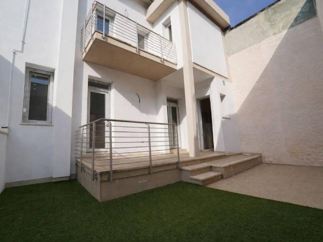 Villa Indipendente in vendita a Unione dei Comuni Circondario dell'Empolese Valdelsa, Lucardo