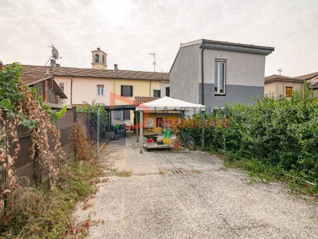 Villa Indipendente in vendita a Torriano, Certosa di Pavia