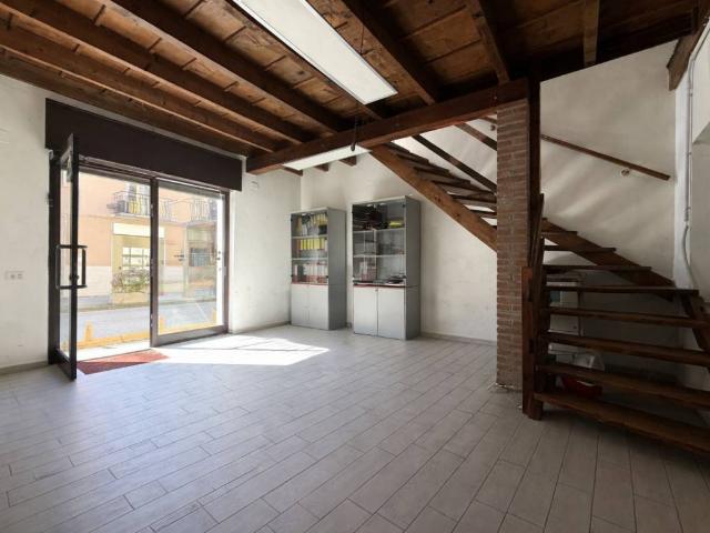 Villa Indipendente in vendita a Torre del Mangano, Certosa Di Pavia