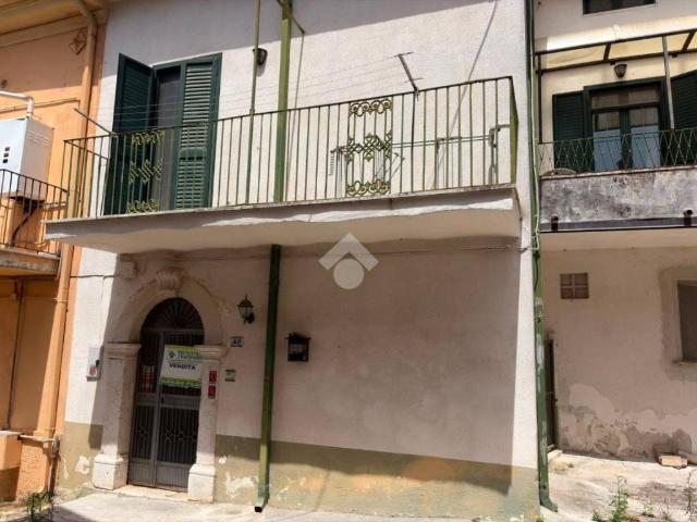 Villa Indipendente in vendita a Cervaro, Lazio