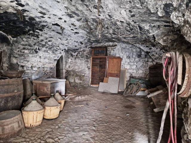 Villa Indipendente in vendita a Comunità montana della valle Camonica, Cerveno
