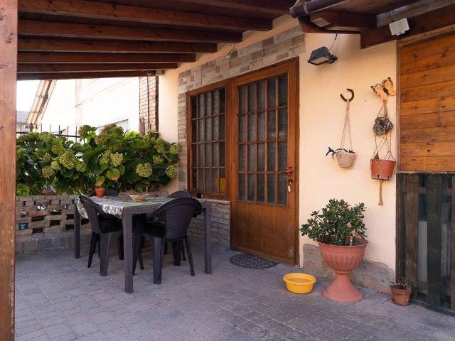 Villa Indipendente in vendita a Cascina Luigina, Cervesina