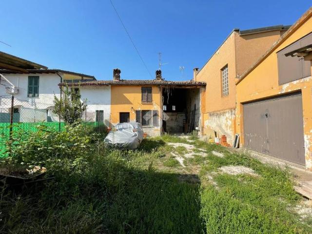 Villa Indipendente in vendita a Cervesina, Lombardia