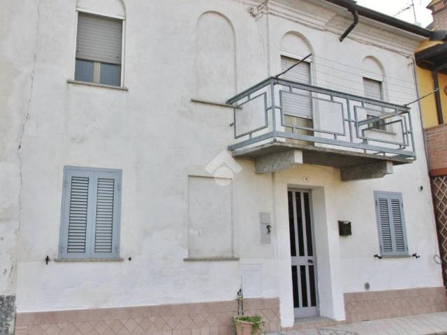 Villa Indipendente in vendita a Cervesina, Lombardia