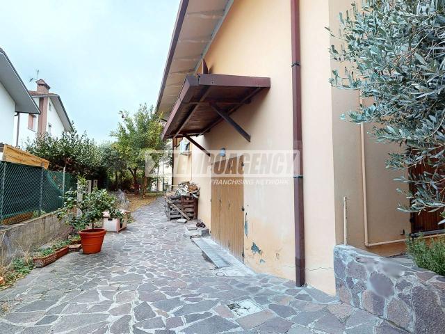 Villa Indipendente in vendita a Savio, Cervia