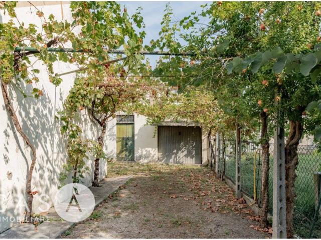 Villa Indipendente in vendita a Milano Marittima, Cervia