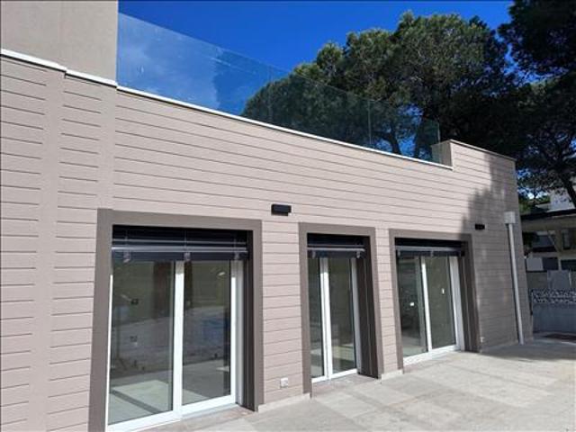 Villa Indipendente in vendita a Milano Marittima, Cervia