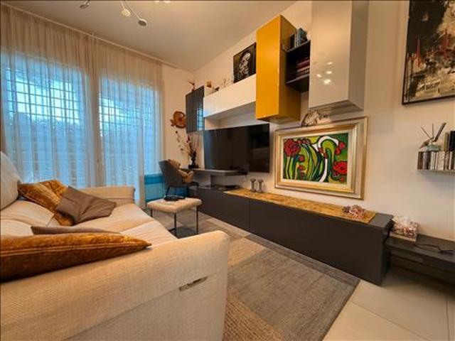 Villa Indipendente in vendita a Cervia, Reggio Emilia