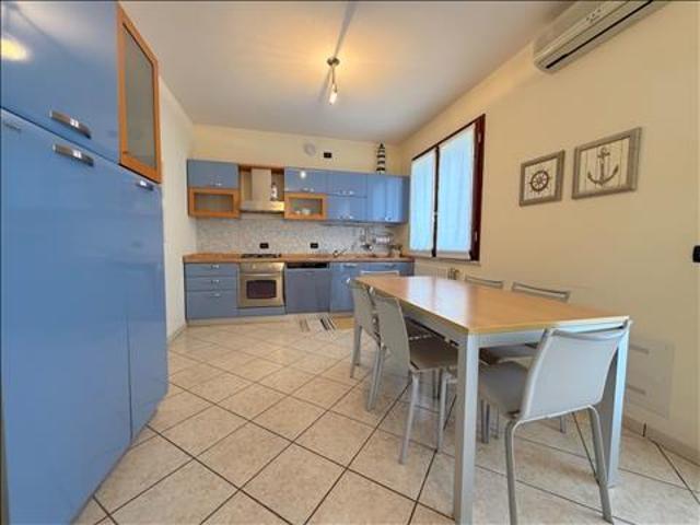 Villa Indipendente in vendita a Cervia, Reggio Emilia