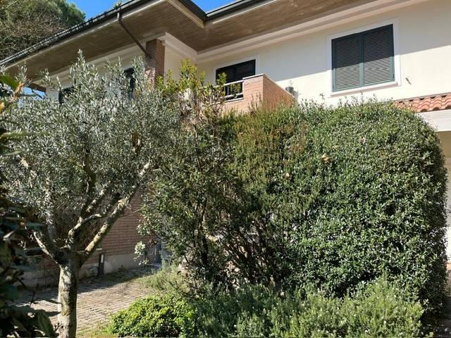 Villa Indipendente in vendita a Milano Marittima, Cervia