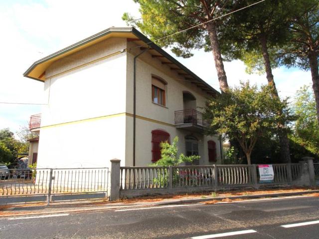 Villa Indipendente in vendita a Unione dei comuni Valle del Savio, Cervia