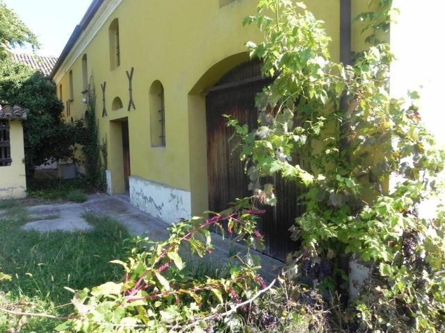 Villa Indipendente in vendita a Castiglione di Cervia, Cervia