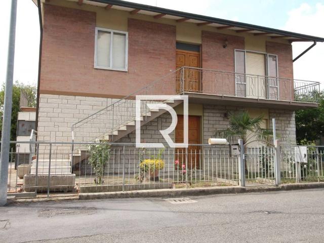 Villa Indipendente in vendita a Castiglione di Cervia, Cervia