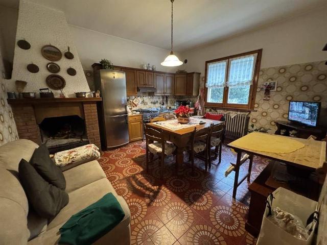 Villa Indipendente in vendita a Cervia, Reggio Emilia