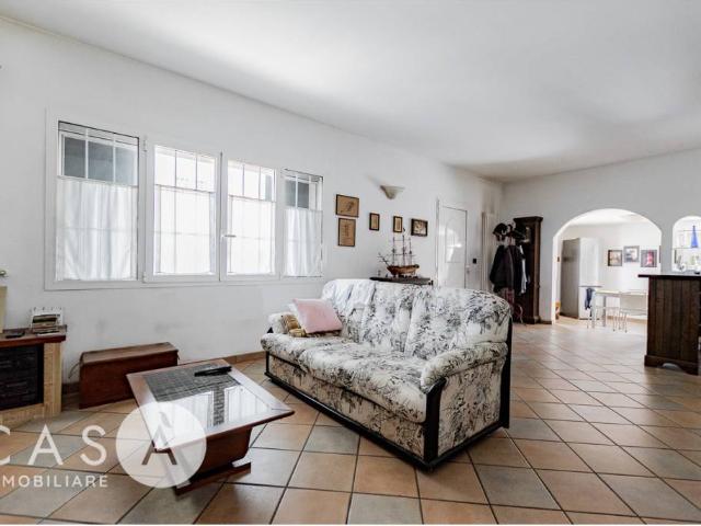 Villa Indipendente in vendita a Cervia, Reggio Emilia