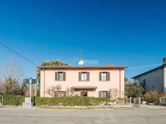 Villa Indipendente in vendita a Cervia, Reggio Emilia