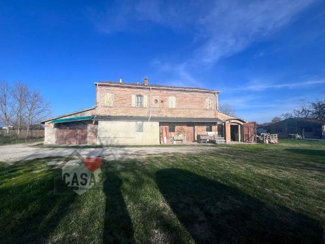 Villa Indipendente in vendita a Cervia, Reggio Emilia