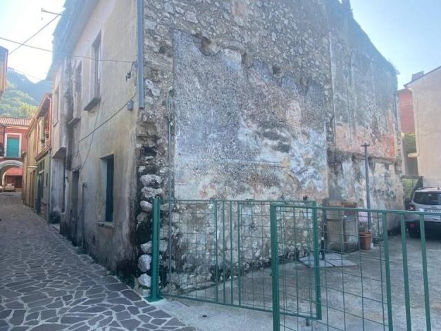 Villa Indipendente in vendita a Cervinara, Campania