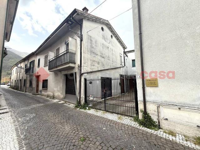 Villa Indipendente in vendita a Cervinara, Campania