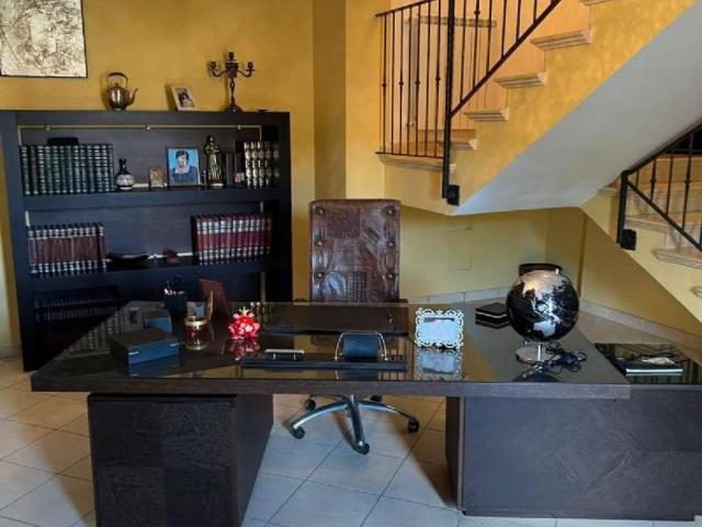 Villa Indipendente in vendita a Cervino, Campania
