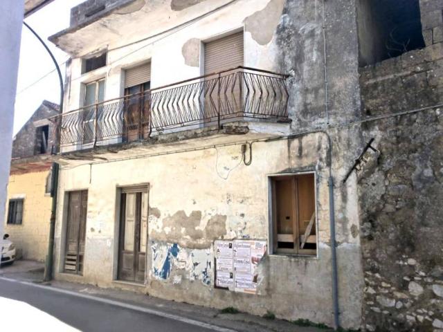 Villa Indipendente in vendita a Cervino, Campania