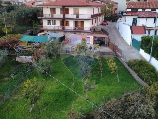 Villa Indipendente in vendita a Calabria, Cosenza