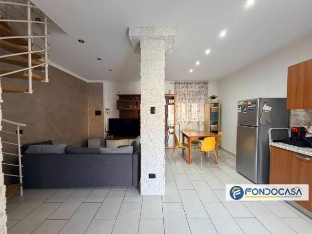 Villa Indipendente in vendita a Cesano Maderno, Lombardia