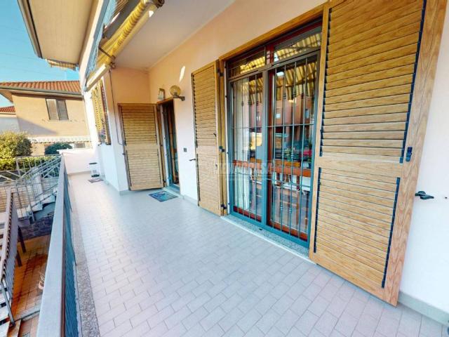 Villa Indipendente in vendita a Cesano Maderno, Binzago