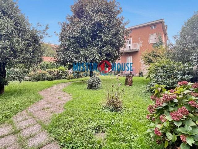 Villa Indipendente in vendita a Molinello, Cesano Maderno