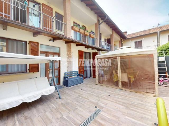 Villa Indipendente in vendita a Cesano Maderno, Lombardia