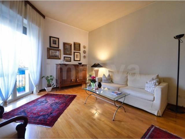 Villa Indipendente in vendita a Cesano Maderno, Lombardia