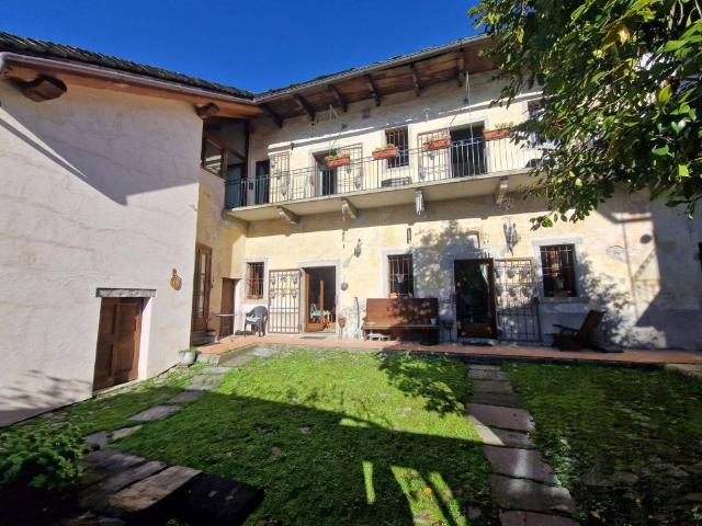 Villa Indipendente in vendita a Piemonte, Verbano-cusio-ossola