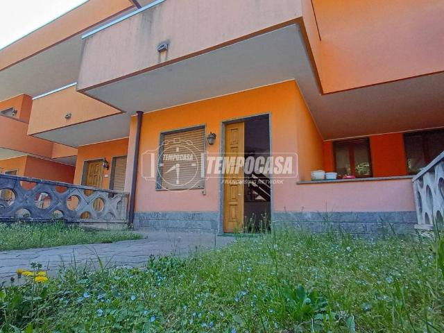 Villa Indipendente in vendita a Villaggio Ina Casa, Cesate