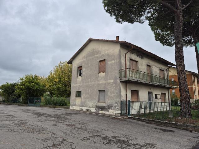 Villa Indipendente in vendita a Unione dei comuni Valle del Savio, Cesenà