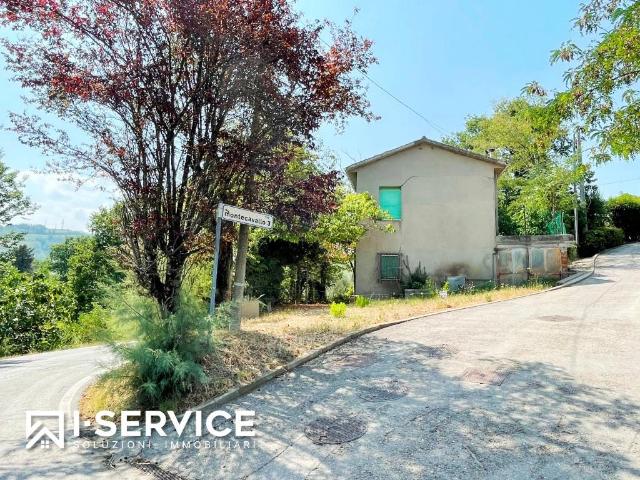 Villa Indipendente in vendita a Unione dei comuni Valle del Savio, Cesenà